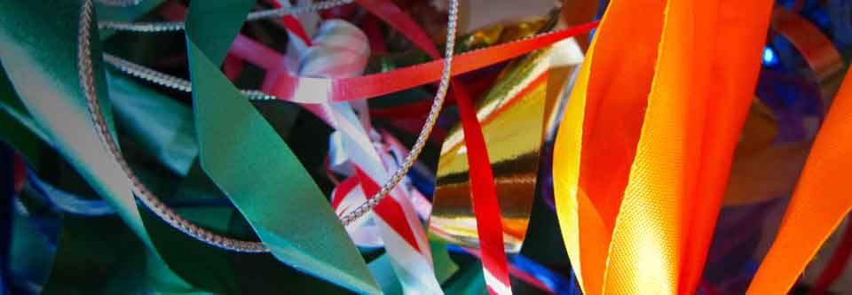Random holiday masthead image—collect them all!